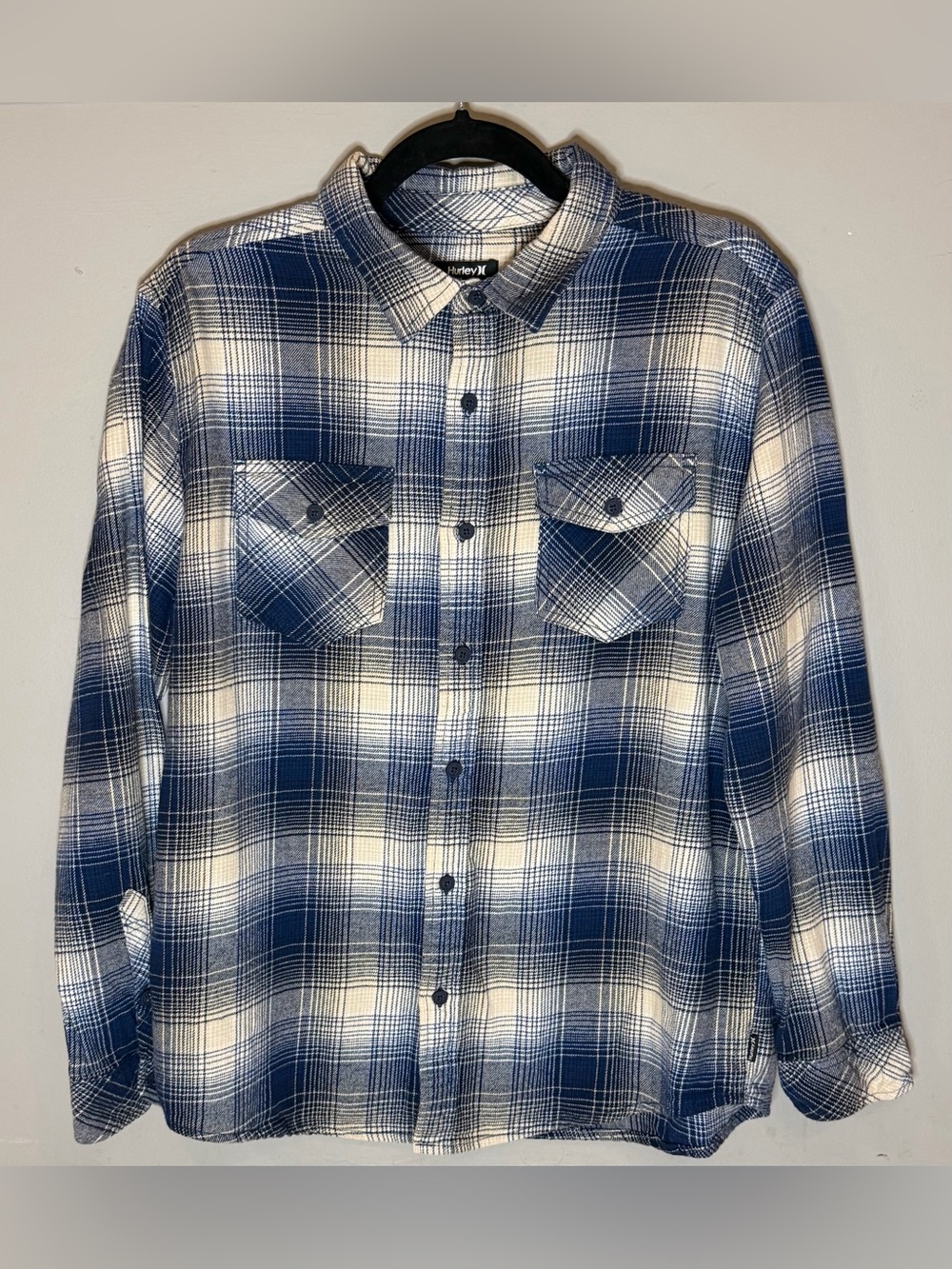 Hurley Men's Blue Plaid Flannel Shirt Medium Long Sleeve Button Front